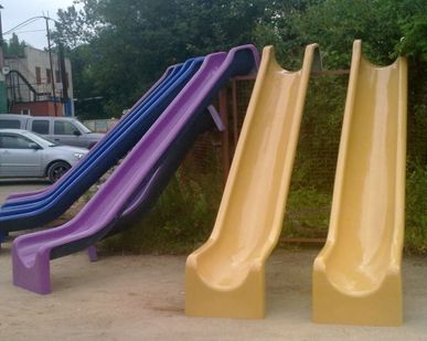 фото Стеклопластиковый желоб для горки