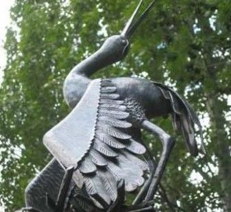 фото Кованая скульптура Аист код 15