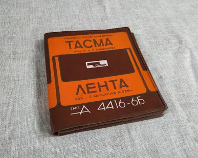 фото Чехол для аудио катушки. СССР.