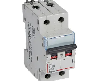 фото Выключатель автоматический модульный 2п C 40А 6кА DX3-E 6000 2мод. 230/400В Leg 407281