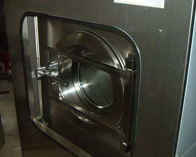 фото Автоматическая стирально-отжимная машина серии XGQ-100F