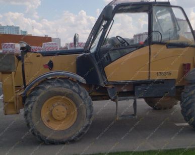 фото Аренда телескопического погрузчика CATERPILLAR TH580B, Москва