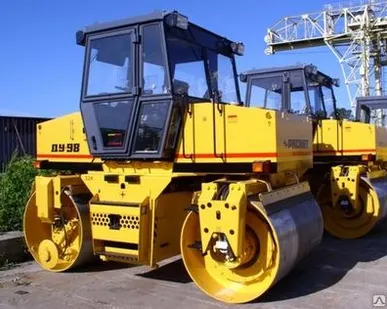 фото Каток вибрационный с гладкими вальцами РАСКАТ ДУ-98