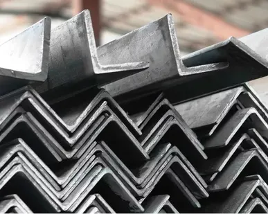 фото Уголок