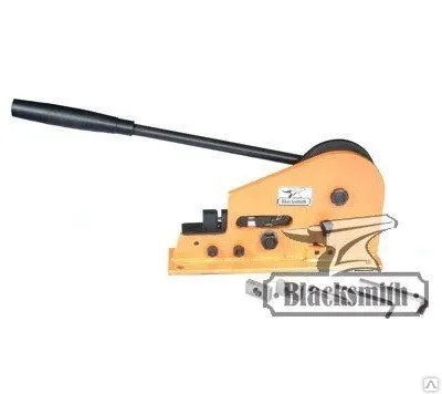 Фото №0 Инструмент для резки полосы и пробивки отверстий M3-R