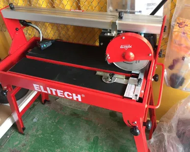фото Плиткорез Elitech 800/62P диск 200 мм Крым