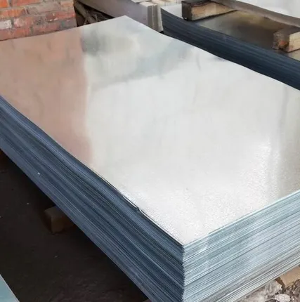 Фото №0 Лист плоский с полимерным покрытием 0,4 мм