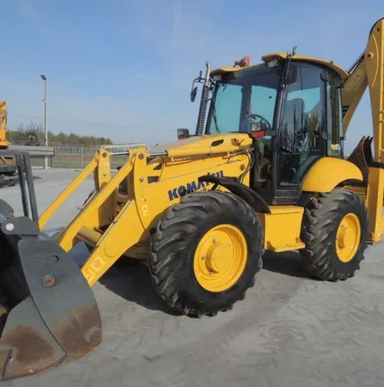 Фото №0 Предлагаем экскаватор-погрузчик в аренду