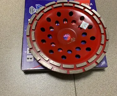 фото Чашка алмазная сегментная двухрядная 230 мм TCW257