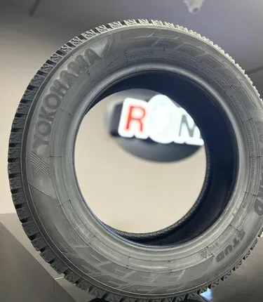 Фото №0 Yokohama Ice Guard IG55 215/65 R16 102T зимняя