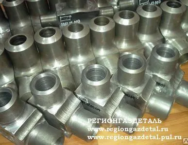 фото Тройник стальной 2-40х40-25 ст.20