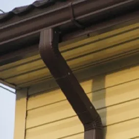 Фото №1 Держатель желоба карнизный 120х86х146 (3 мм) МП Модерн