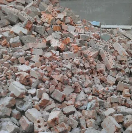 Фото №0 Бой кирпича