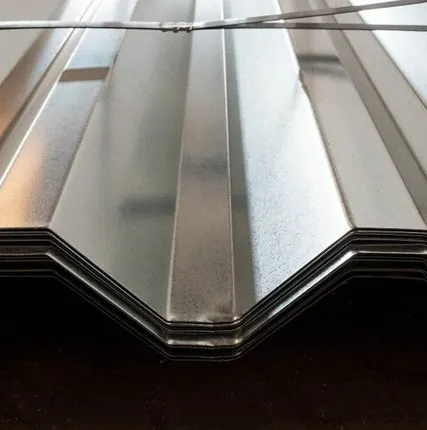 Фото №0 Лист перфорированный с квадратными отверстиями