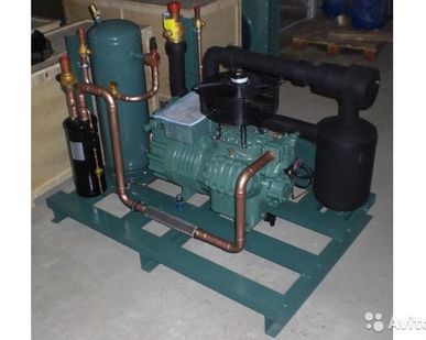 фото Стойка холодильная на одном bitzer 4tcs-8.2