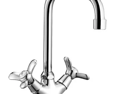 фото Смеситель для кухни Rossinka Q02-72