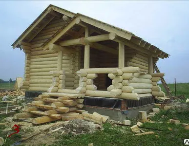 фото Изготовление бань из оцилиндрованного бруса