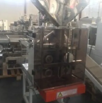 Фото №0 Фасовочный автомат для сыпучих продуктов РТ-УМ-21, инв 9645 Б/У в Москве