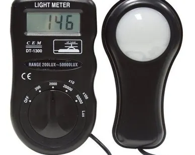 фото Люксметр DT-1300