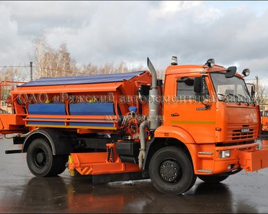 фото Комбинированные дорожные машины МКДС-4605 (всесезонный вариант) на шасси К
в