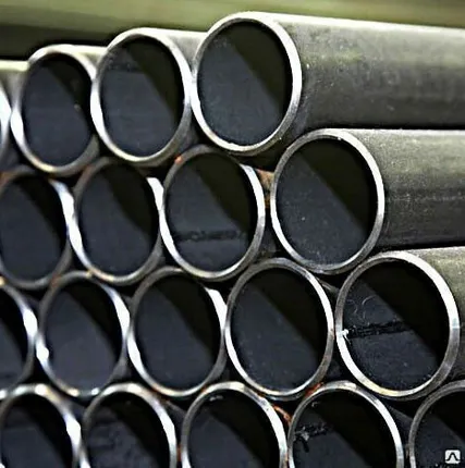 Фото №0 Труба бесшовная 133х5 мм Ст09г2с