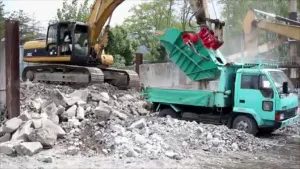 Фото №6 Дробильный ковш / навесная щековая дробилка UEDA NUJ-300 в Москве