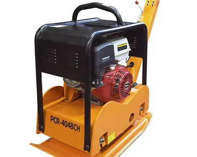 фото Виброплита реверсивная GROST PCR-4048CH