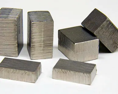 фото Слитки никельсодержащие