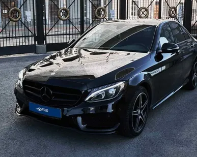 фото Mercedes-Benz C180 Черный