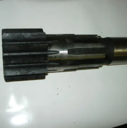 Фото №0 Вал-шестерня ДУ-47А-03-06 для дорожного катка ДУ-47