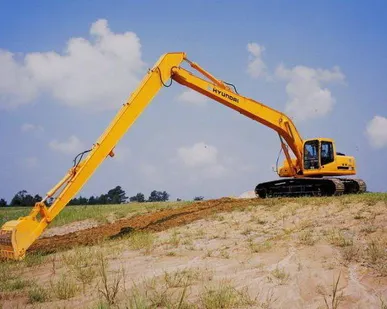 фото Гусеничный экскаватор HYUNDAI R220LC-9S LR