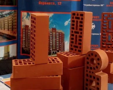 фото Кирпичная кладка облицовочным кирпичом М125