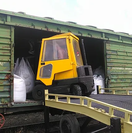 Фото №2 Хранение грузов на открытой площадке и закрытых складах.