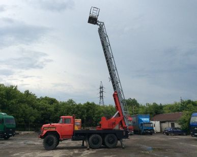 фото Автовышка 28 м Вездеход аренда