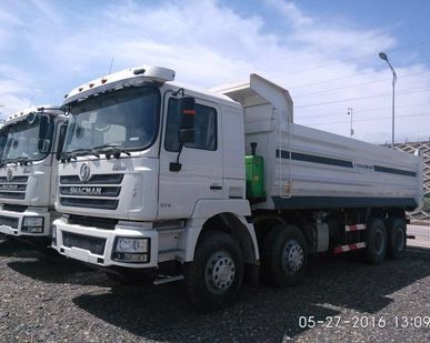 фото Самосвал Shacman 8x4, новый 2016 года
