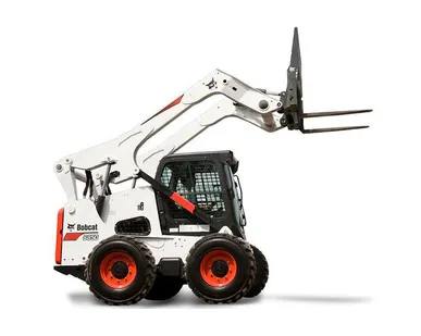 фото Минипогрузчик BobCat S650