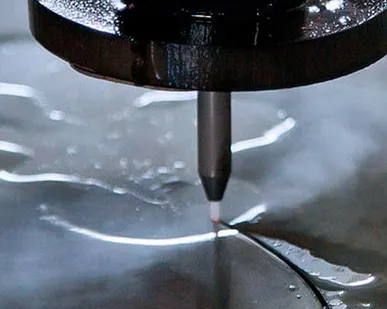 фото Гидроабразивная резка титана