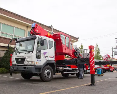 фото Аренда автовышки 45 метров