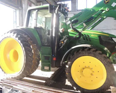 фото Производим узкие колеса для междурядья на трактор John Deere 6B, 6D, 6M