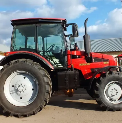 Фото №0 Трактор Беларус-1523-51-55 с передним ВОМ и навесным устройством