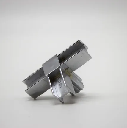 Фото №0 Соединитель 4-х труб 20*20мм, хром