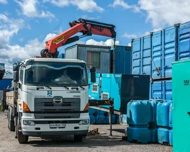 фото Аренда автоманипулятора - борт 10 тонн, кран 8 тонн