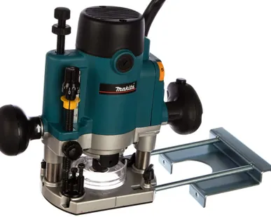 фото Фрезер Makita RP1110C