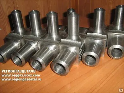 Фото №0 Тройник 2-32х10-40 ст.09Г2С