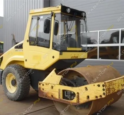 Фото №0 Аренда дорожного катка Bomag BW 177 DH-4, Санкт-Петербург