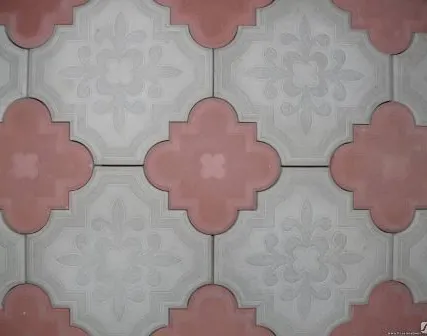 Фото №0 Тротуарная плитка "Клевер"