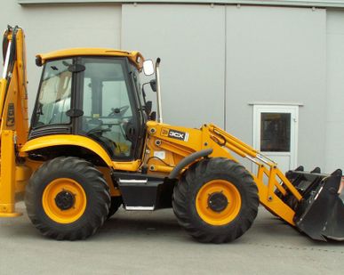 фото Экскаватор-погрузчик JCB в аренду