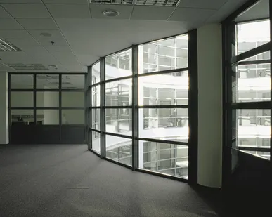 фото Огнестойкие оконные конструкции