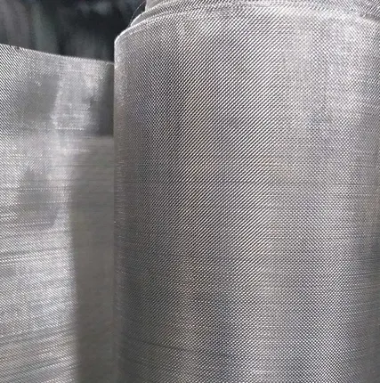 Фото №0 Сетки тканые с квадратными ячейками микронных размеров ТУ 14-4-507-99