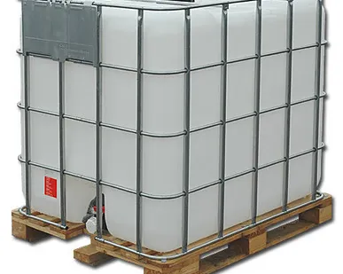 фото Емкости кубические 1000 литров на деревяном поддоне